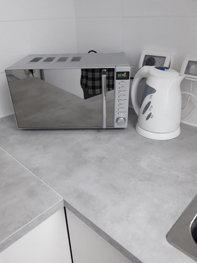 Kibbutz Hatzor A Room Close To Ashdod Hatzor Ashdod Bagian luar foto